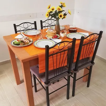 Giardino Di Persefone Guest house 2*